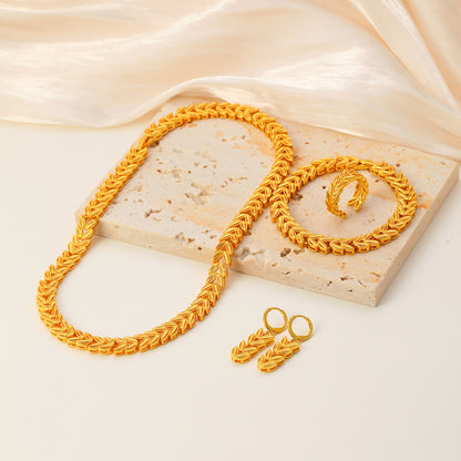 5pcs Retro Elegant 18k Gold Maple Leaf Women&